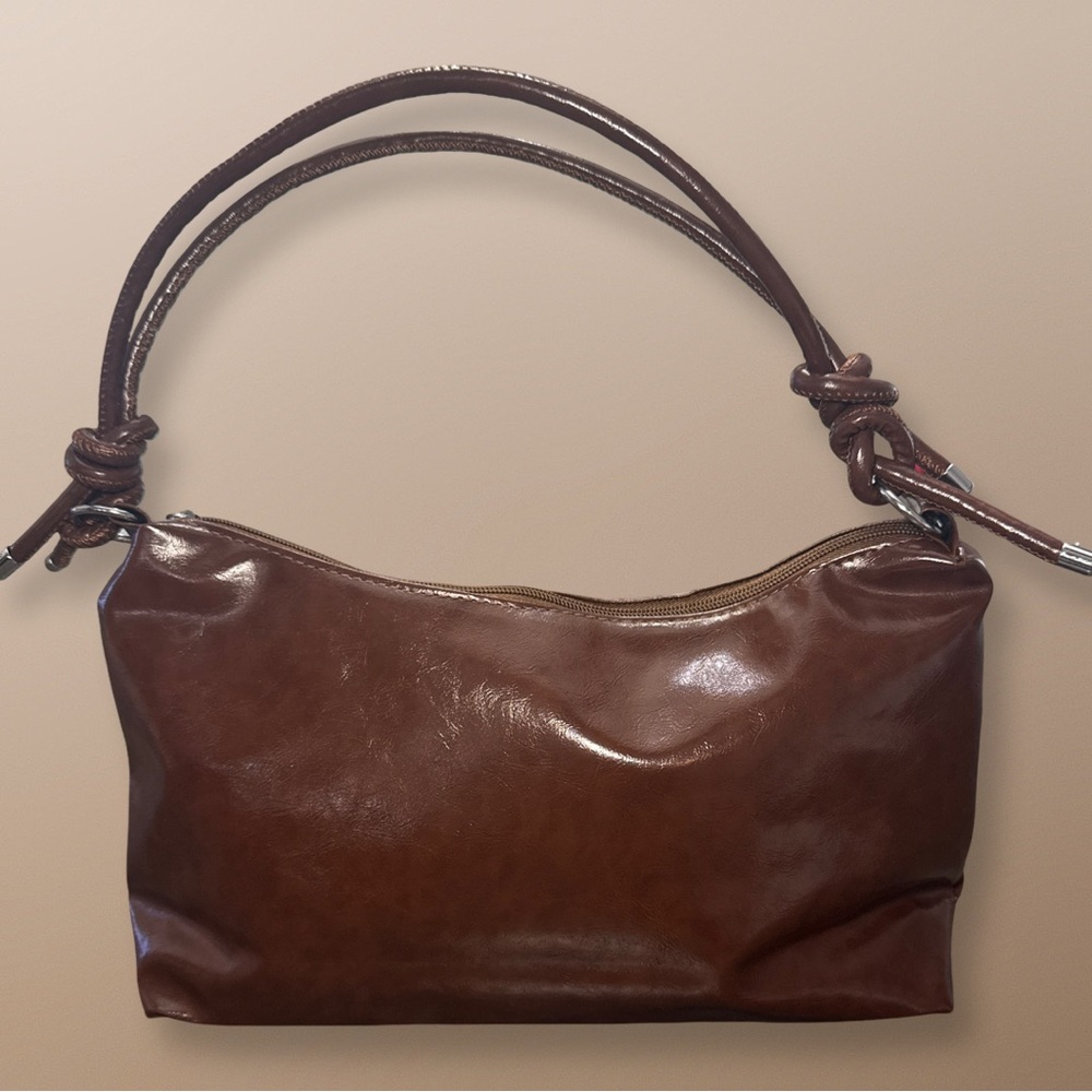Elegant Brown Leather Handbag